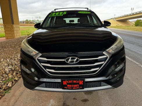 Used 2016 Hyundai Tucson Sport FWD image 8