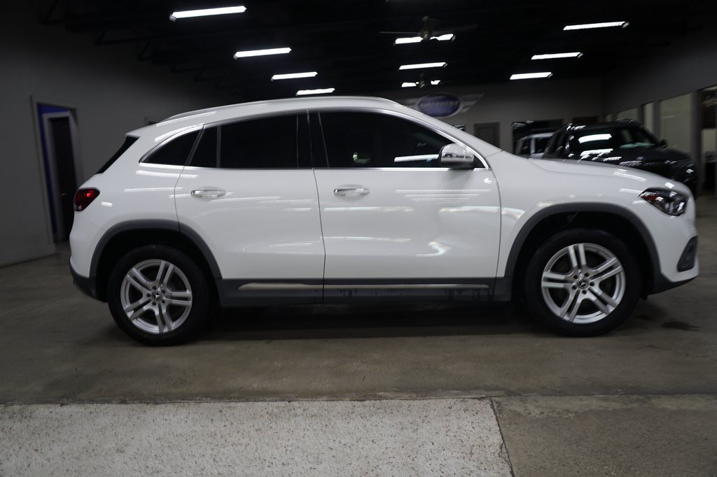 Used 2022 Mercedes-Benz GLA 250 w/ Premium Package Lite image 6