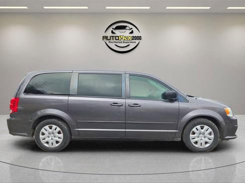 Used 2017 Dodge Grand Caravan SE w/ Power Window Group image 8