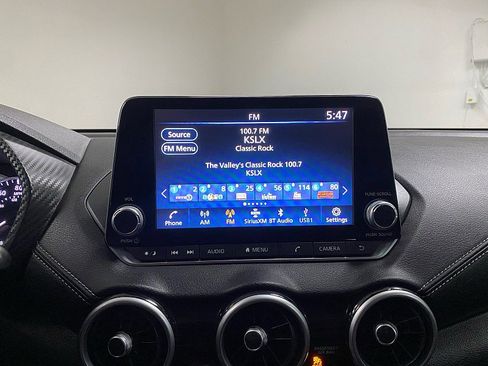 Used 2021 Nissan Sentra SV image 18