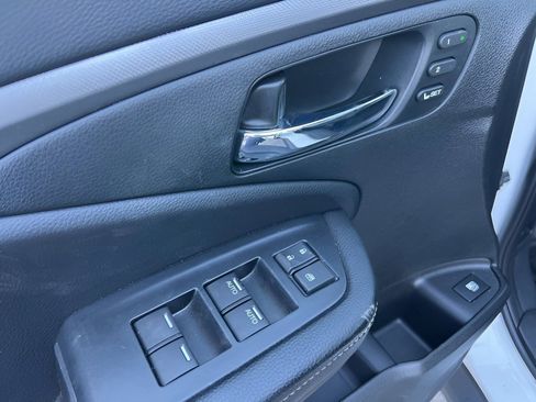 Used 2023 Honda Ridgeline RTL-E image 19