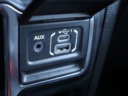 Used 2022 Jeep Wrangler Unlimited Willys image 26