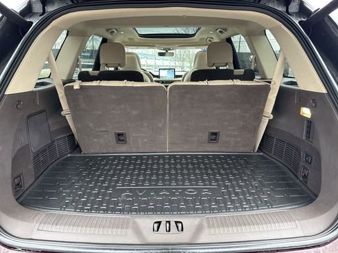 Used 2023 Lincoln Aviator Reserve w/ Equipment Group 201A image 14