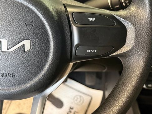 Used 2023 Kia Rio LX image 11