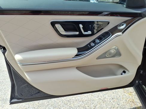 Used 2024 Mercedes-Benz S 580 4MATIC Sedan image 26