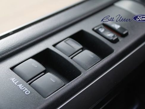 Used 2016 Toyota 4Runner Limited image 25