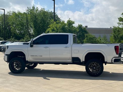 Used 2024 GMC Sierra 2500 Denali Ultimate AWD/4WD image 6