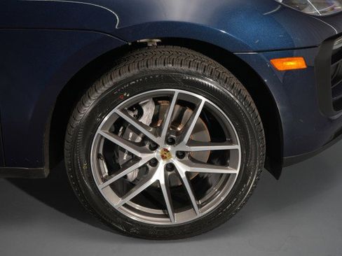 Used 2022 Porsche Macan AWD/4WD image 56