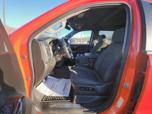 Used 2022 Chevrolet Silverado 1500 LT w/ Work Truck Package image 26