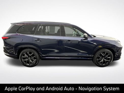 Used 2024 Lexus TX 500h AWD w/ Technology Package image 10