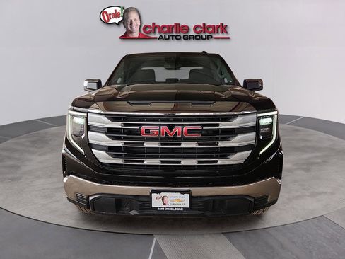 New 2026 GMC Sierra 1500 SLE RWD image 8