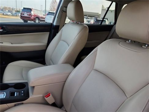 Used 2015 Subaru Outback 2.5i Limited image 23