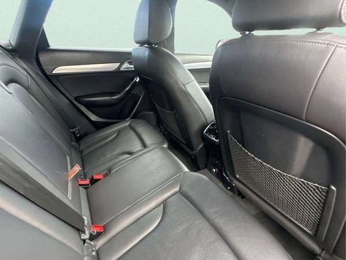 Used 2018 Audi Q3 2.0T Premium w/ Convenience Package AWD/4WD image 12