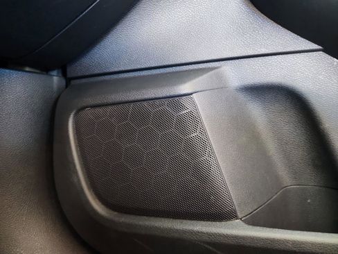 Used 2024 Nissan Sentra SV image 27