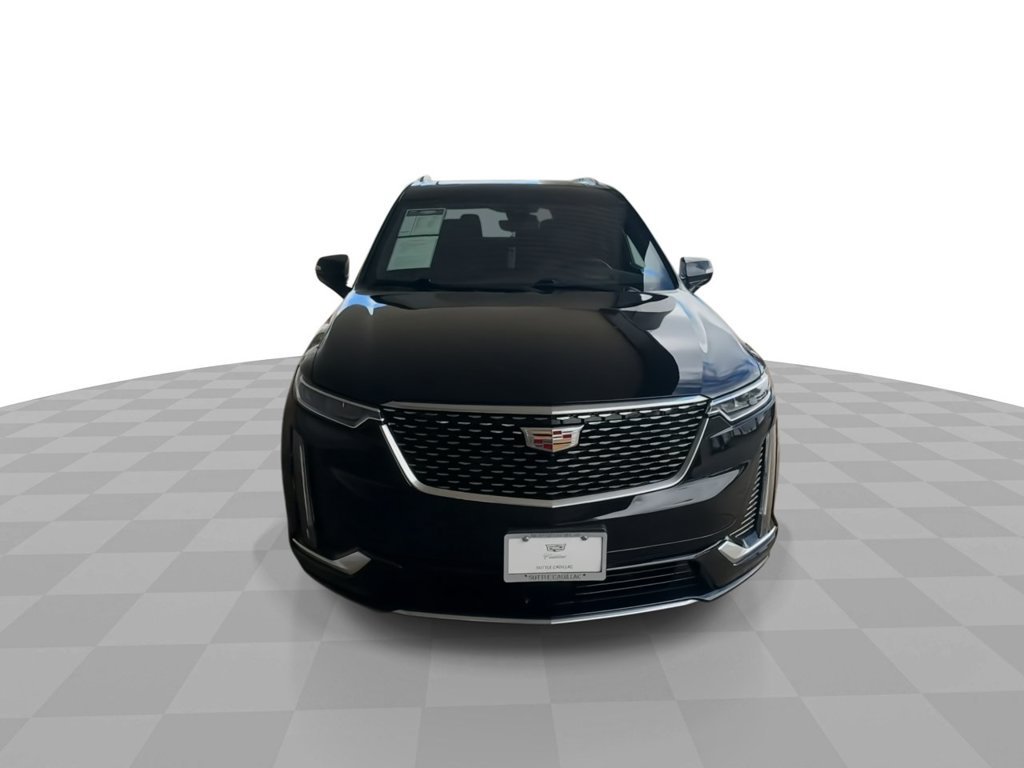 Certified 2023 Cadillac XT6 Premium Luxury w/ Technology Package FWD image 3