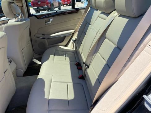 Used 2016 Mercedes-Benz E 350 4MATIC Wagon image 24