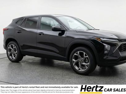 Used 2025 Chevrolet Trax LT