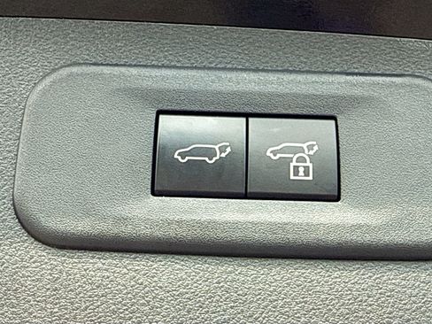 Used 2025 Lexus NX 250 FWD w/ Towing Package (2000 Lbs) image 13