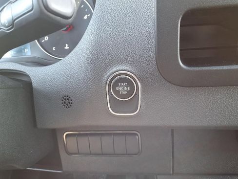 New 2025 Mercedes-Benz Sprinter 2500 image 19