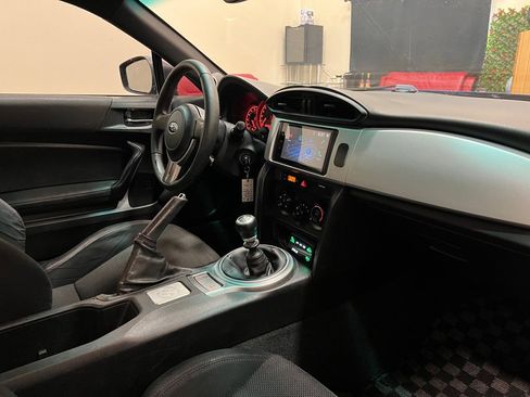 Used 2014 Subaru BRZ Premium w/ Popular Package #1B RWD image 14