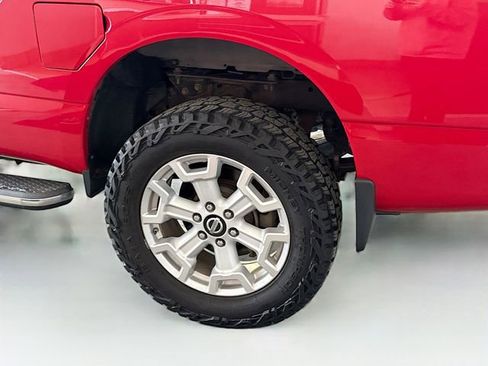 Used 2020 Nissan Titan SV w/ SV Convenience Package image 31