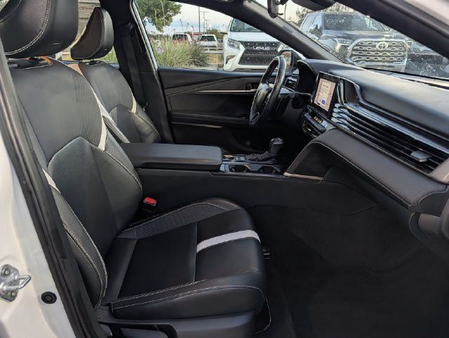Used 2025 Toyota Camry SE FWD image 31
