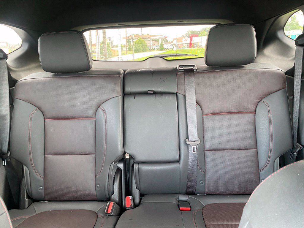 Used 2025 Chevrolet Blazer RS FWD image 26