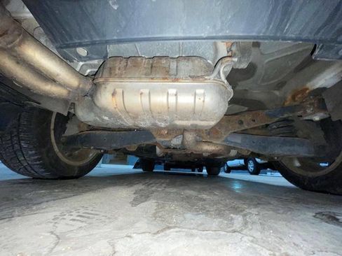 Used 2009 Volkswagen Tiguan SE image 15