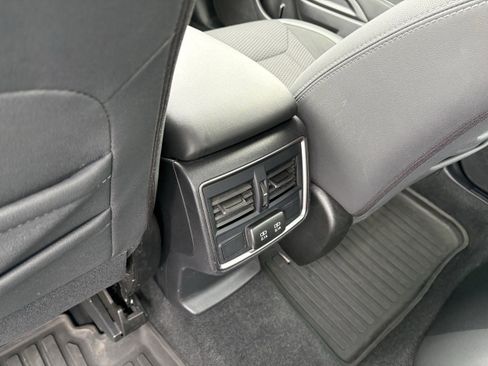 Certified 2023 Subaru Forester Premium image 32