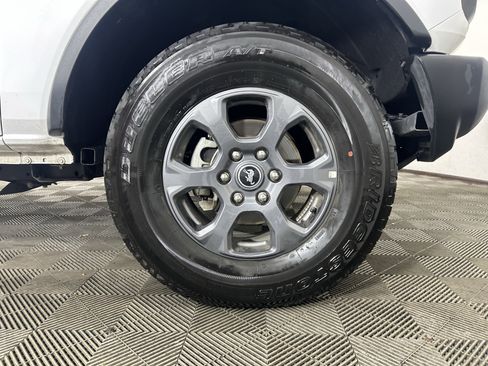 Used 2025 Ford Bronco Big Bend image 45