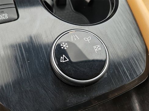 Certified 2021 Nissan Rogue Platinum image 25