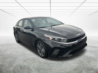 Used 2023 Kia Forte LXS FWD video 2