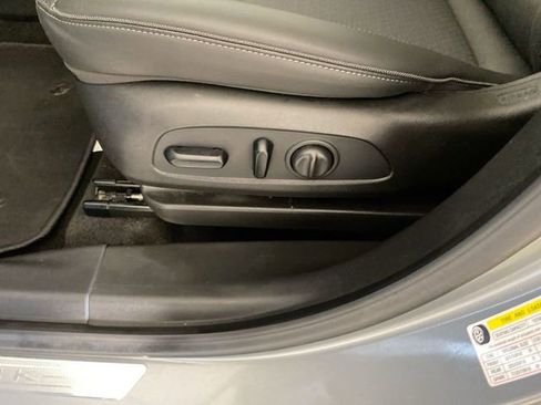 Used 2023 Buick Encore GX Select w/ Experience Buick Package FWD image 25