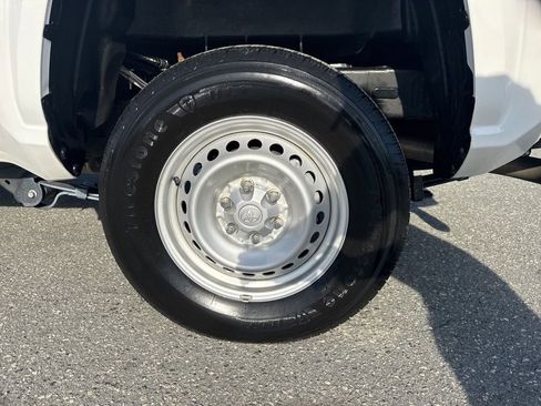 Used 2024 Toyota Tacoma SR image 24