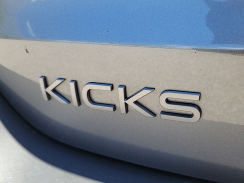 Certified 2025 Nissan Kicks S FWD image 11