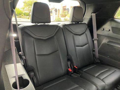 Used 2024 Cadillac XT6 Premium Luxury AWD/4WD image 50