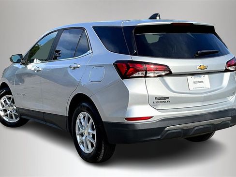 Certified 2022 Chevrolet Equinox LT image 5
