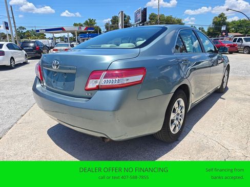 Used 2010 Toyota Camry XLE FWD image 5