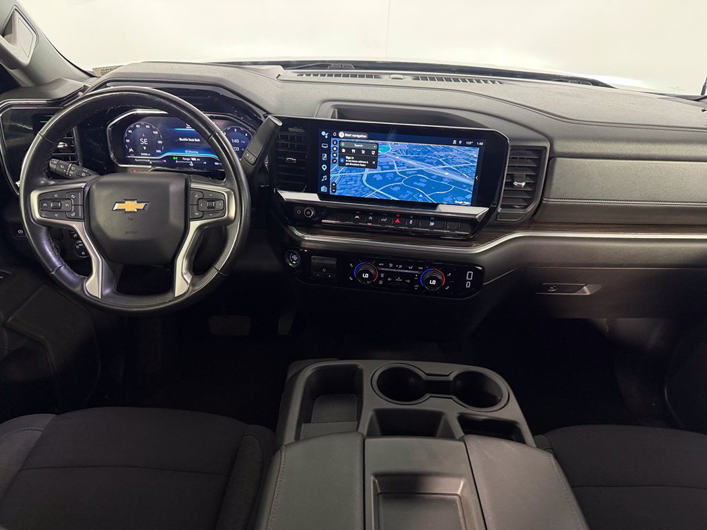 Used 2025 Chevrolet Silverado 1500 LT RWD image 13