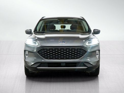 Used 2021 Ford Escape Titanium w/ Class II Trailer Tow Package AWD/4WD image 8