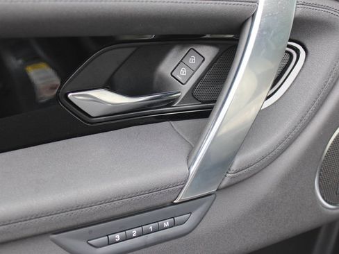 Certified 2025 Land Rover Discovery Sport S image 14