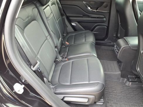 Used 2025 Lincoln Corsair Reserve AWD/4WD image 13