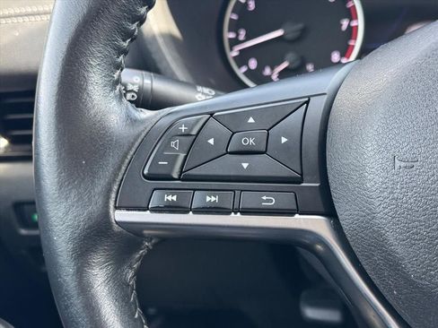 Used 2023 Nissan Sentra SV FWD image 16