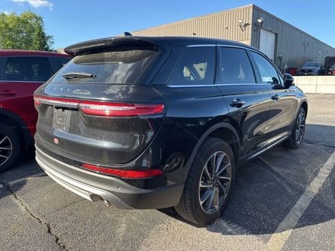 Used 2023 Lincoln Corsair AWD w/ Equipment Group 101A image 5