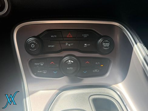 Used 2022 Dodge Challenger GT RWD image 28