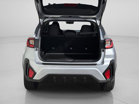 Used 2024 Subaru Crosstrek 2.0i Premium image 6