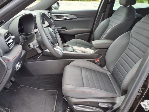Used 2024 Dodge Hornet GT AWD/4WD image 23