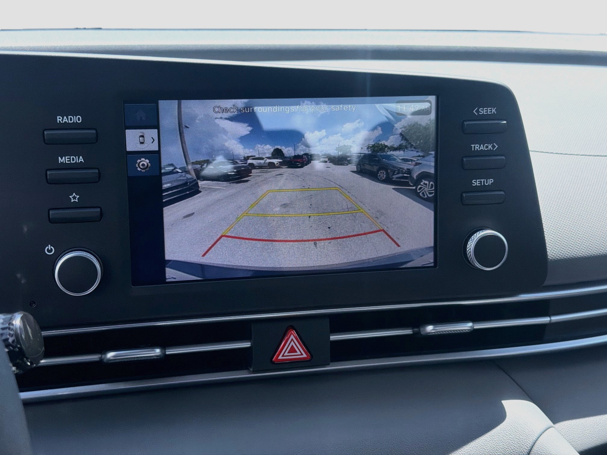 New 2026 Hyundai Elantra SE FWD image 11