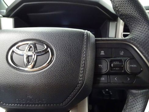 Used 2025 Toyota Tundra Limited image 24