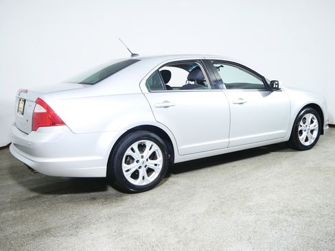 Used 2012 Ford Fusion SE image 7